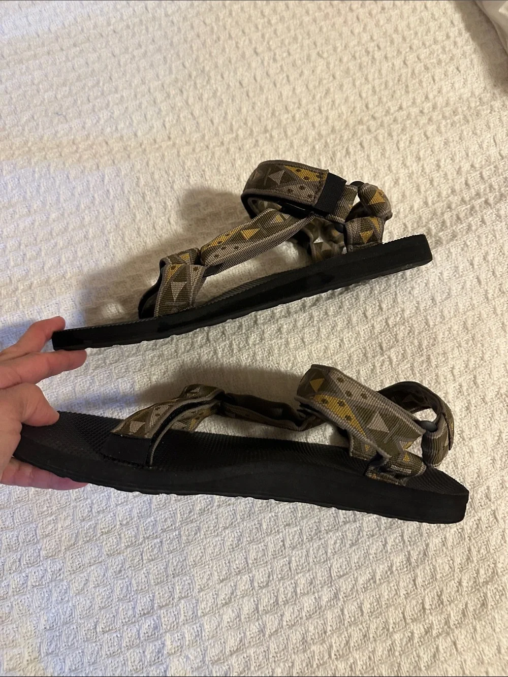 Men’s size 10 TEVA Sandals with Patterned Straps -olive, grey and gold